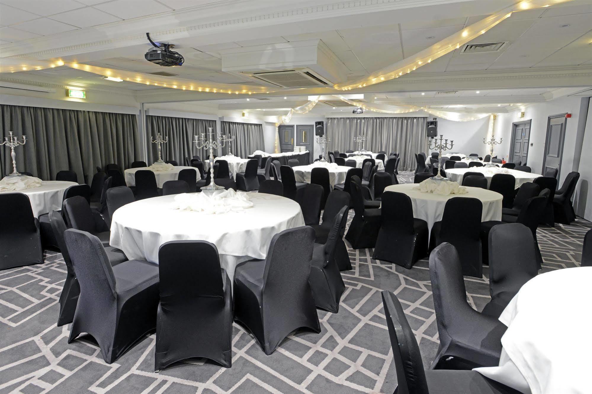 Village Hotel Hull Kingston upon Hull Esterno foto